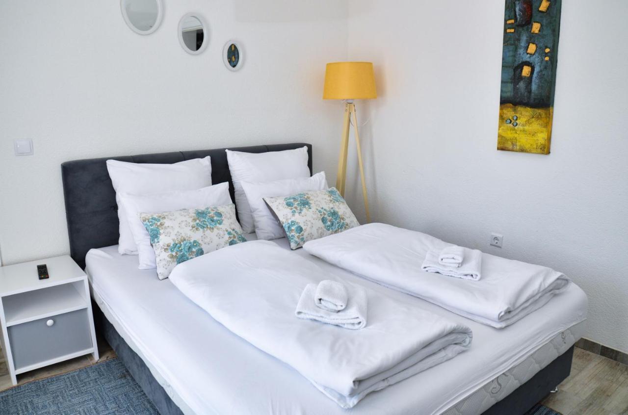 יאיצי Guesthouse Marivo מראה חיצוני תמונה