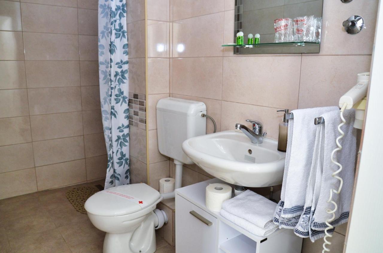 יאיצי Guesthouse Marivo מראה חיצוני תמונה