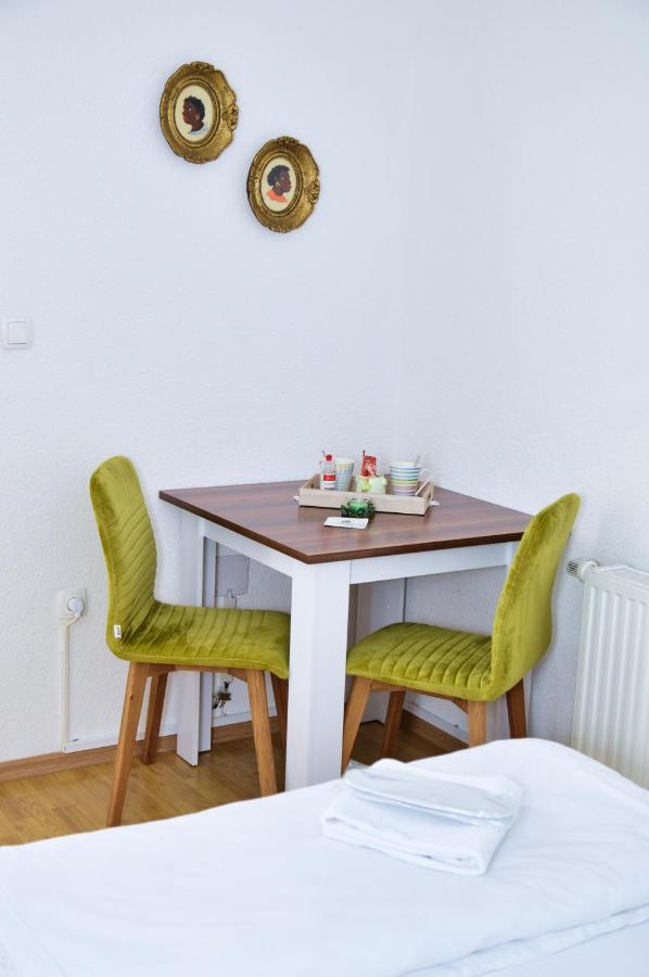 יאיצי Guesthouse Marivo מראה חיצוני תמונה