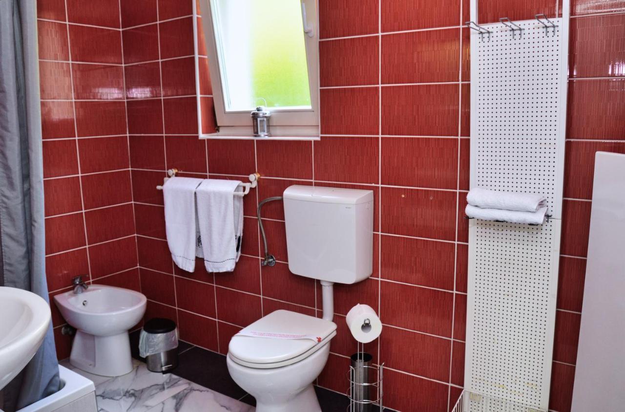 יאיצי Guesthouse Marivo מראה חיצוני תמונה